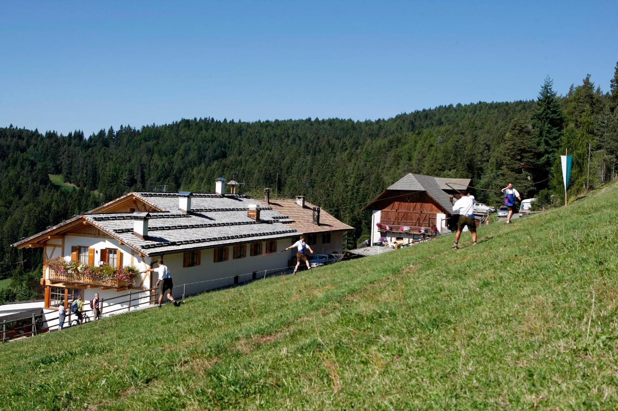 Gasthaus Bad Siess Longostagno المظهر الخارجي الصورة